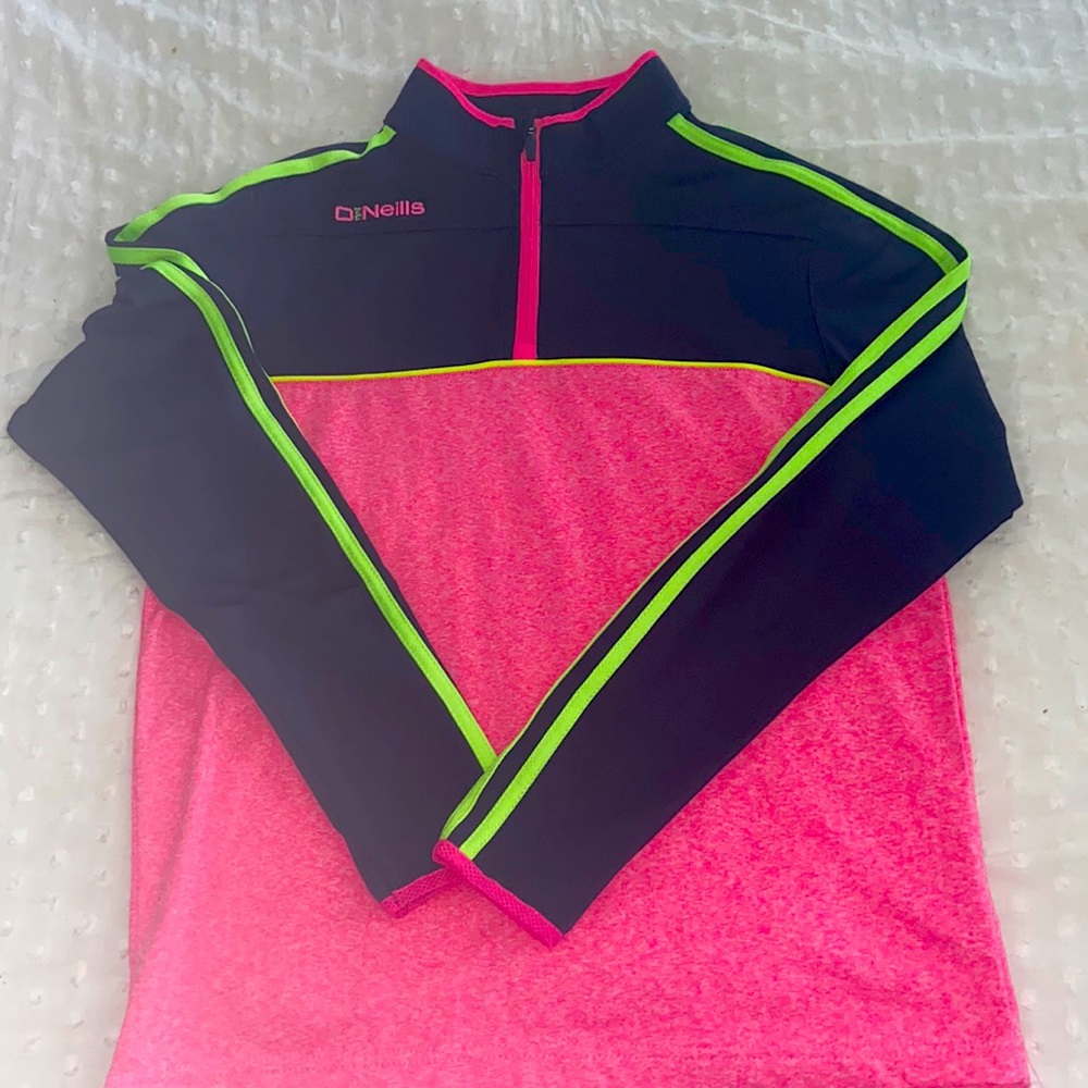 ONeills girls quarter zip age 13